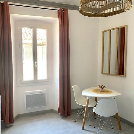 Le Studio En Provence Saint Didier  外观 照片